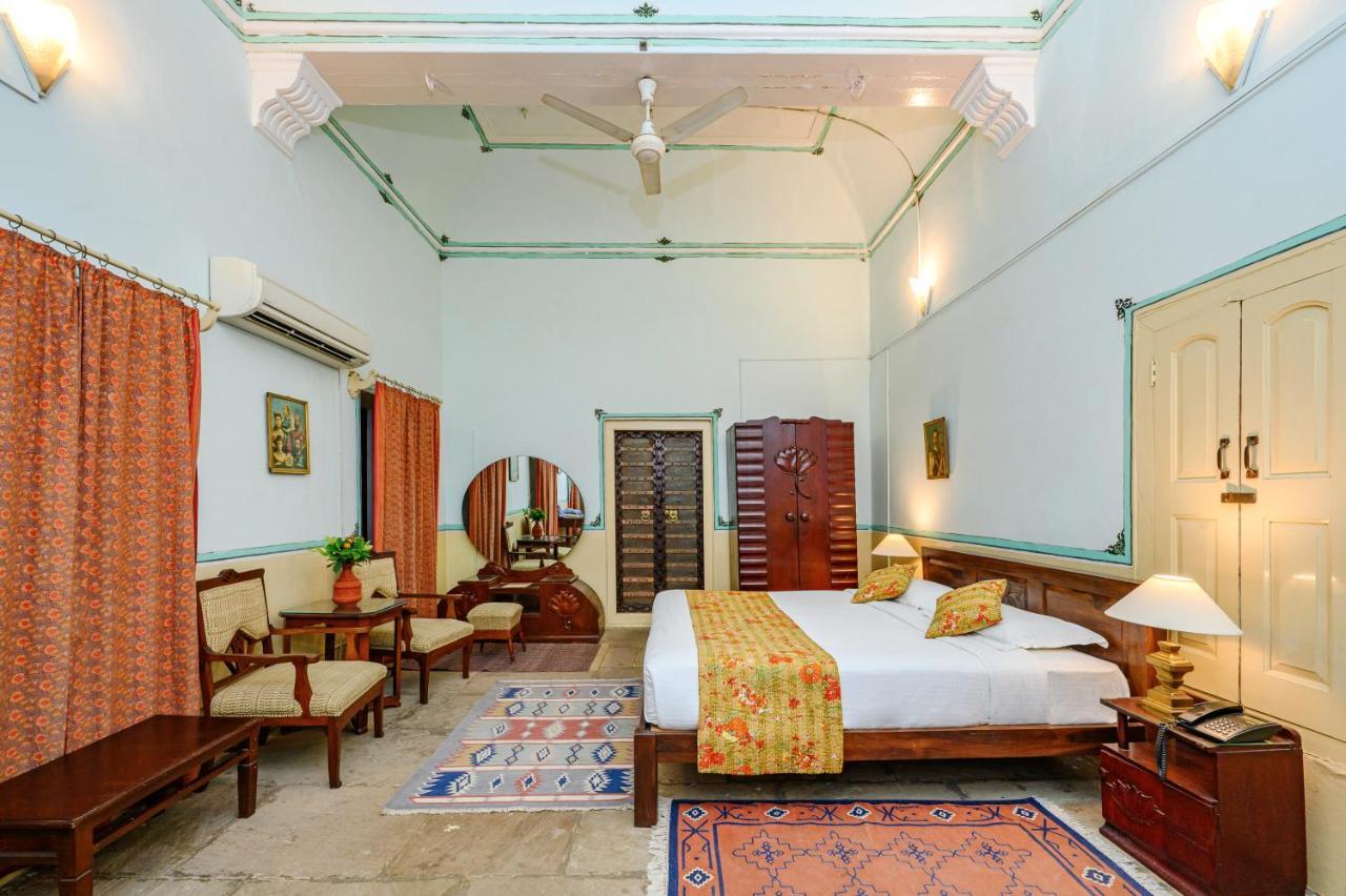 Neemrana'S - Piramal Haveli Hotel Bagar Exterior foto